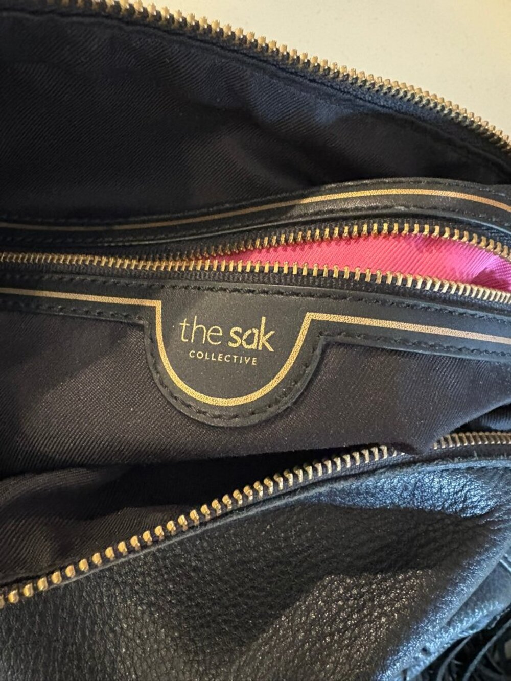 The Sak black leather purse - Picture 4 of 9